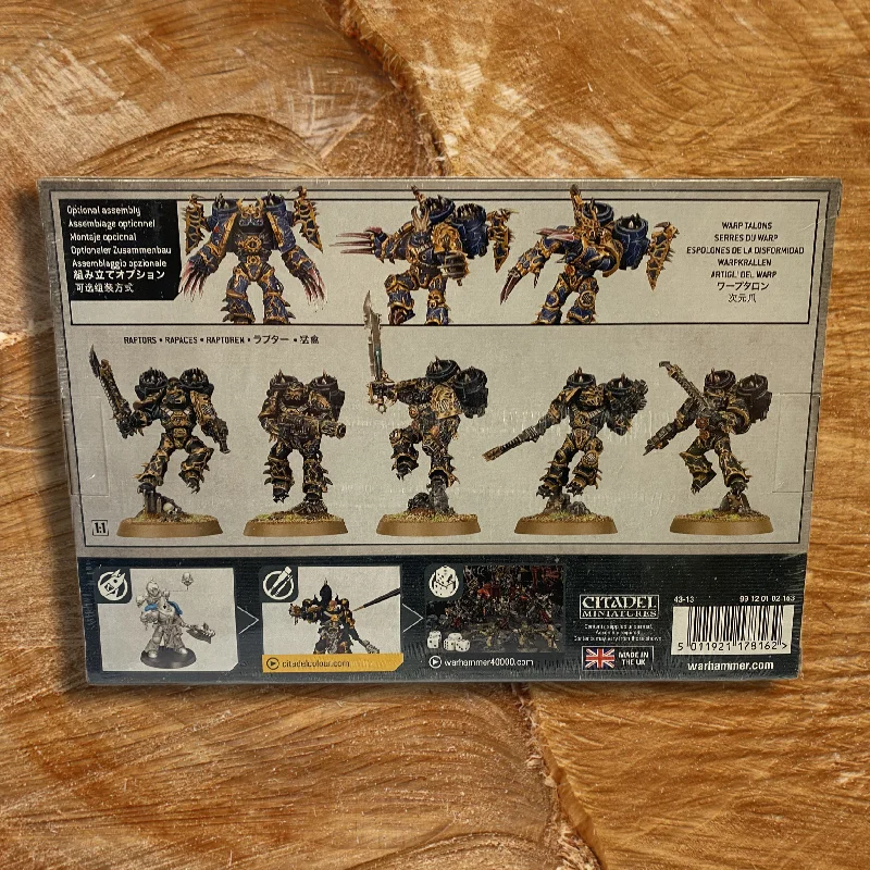 Chaos Space Marines: Raptors