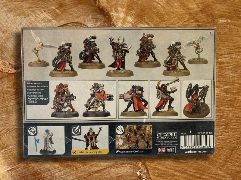 Adepta Sororitas: Retributor Squad – Warhammer 40,000 Miniature Set