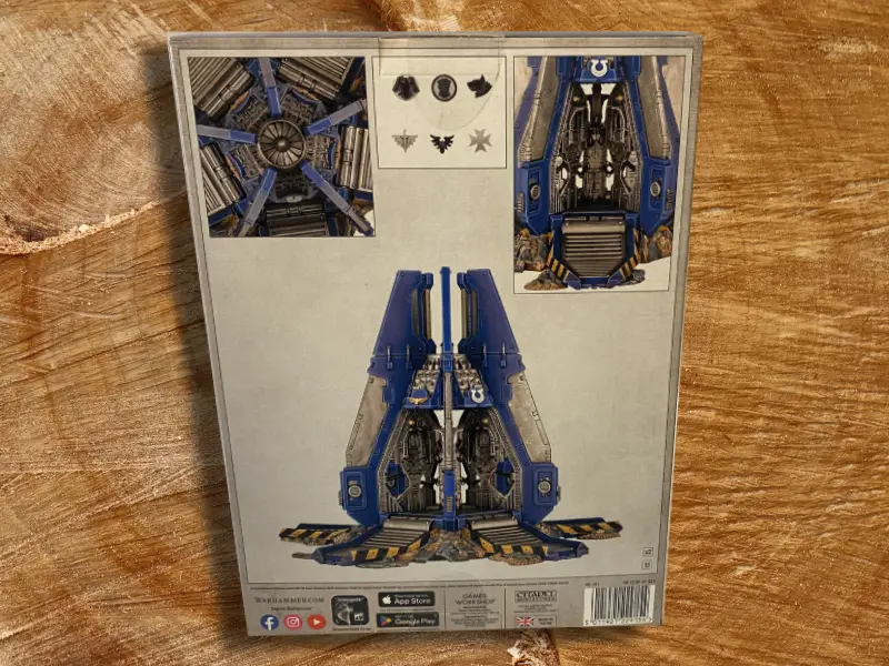 Space Marines: Drop Pod – Warhammer 40,000 Miniature Set