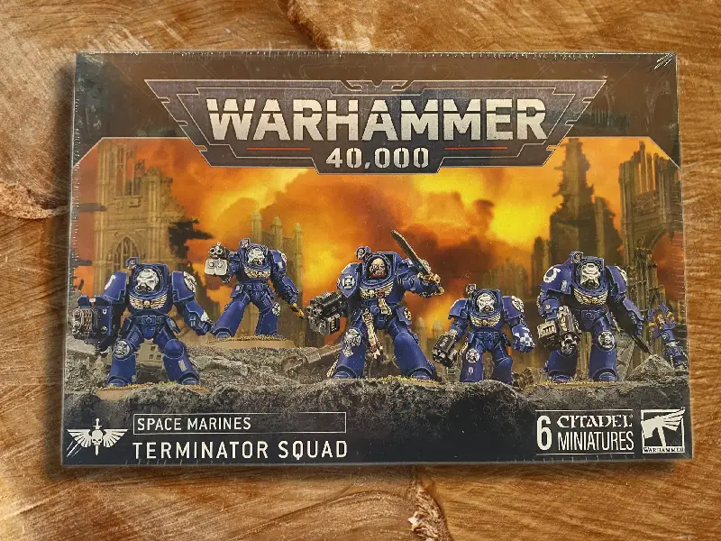 Space Marines: Terminator Squad – Warhammer 40,000 Miniature Set